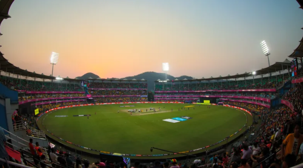 RR vs MI IPL 2026 Match 13 Preview: Rajasthan Royals Aim for Hat-Trick as Mumbai Indians Look to Bounce Back in Guwahati